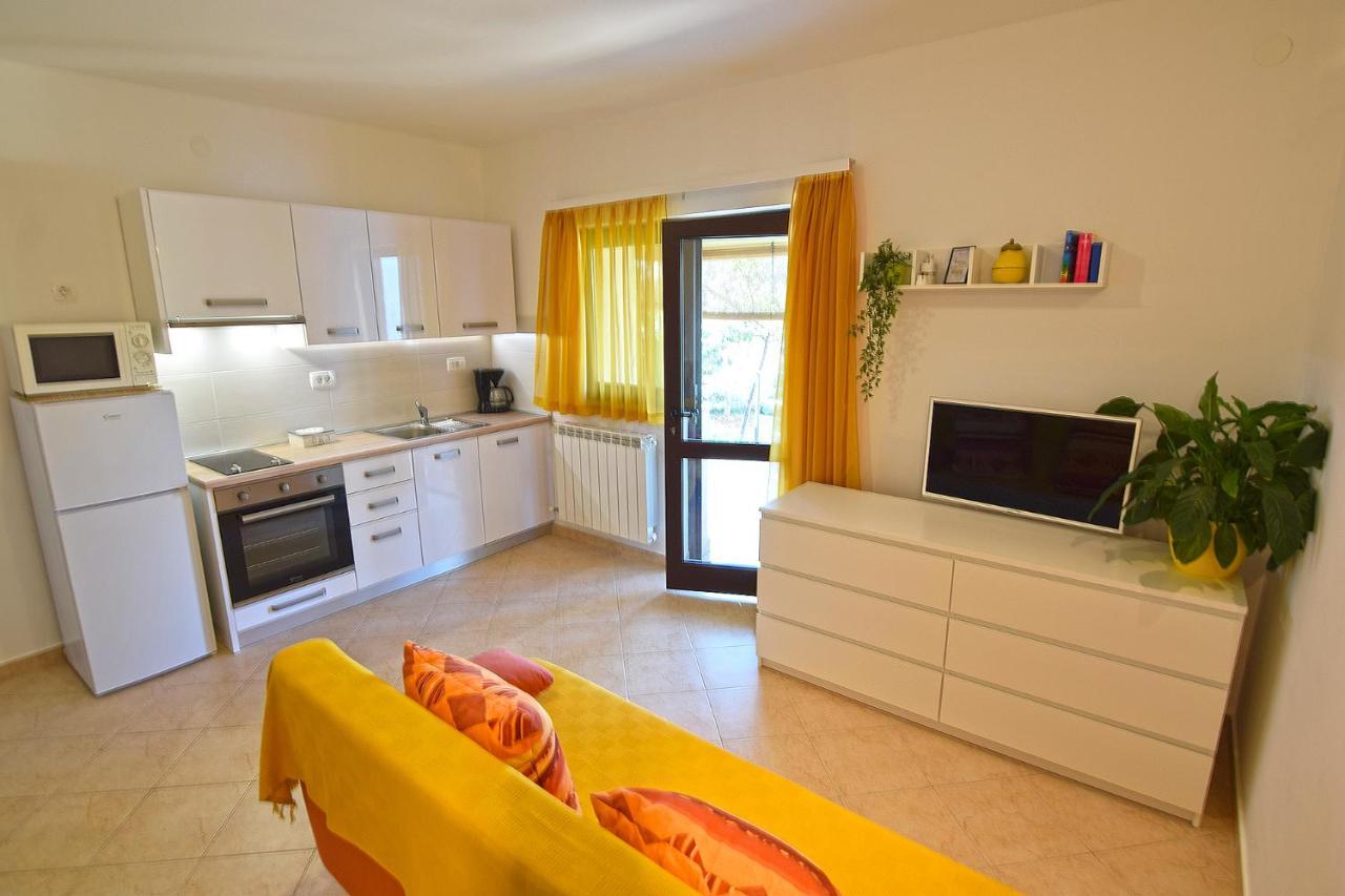 Apartments Bor Medulin Kültér fotó
