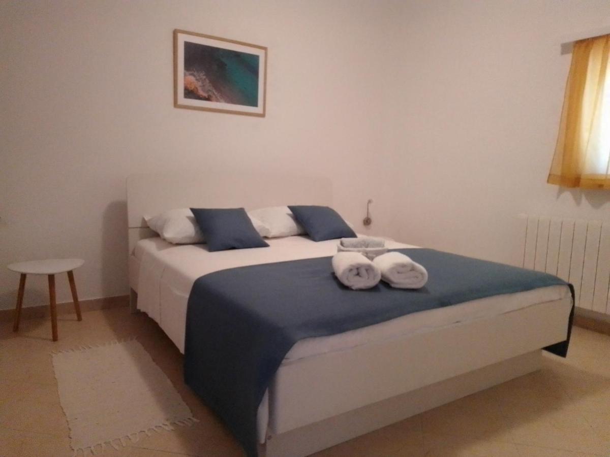 Apartments Bor Medulin Kültér fotó