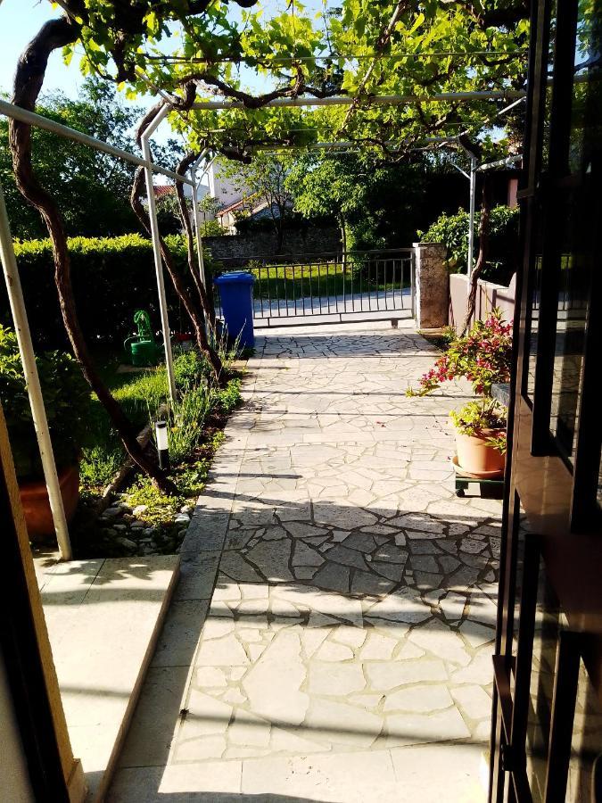 Apartments Bor Medulin Kültér fotó